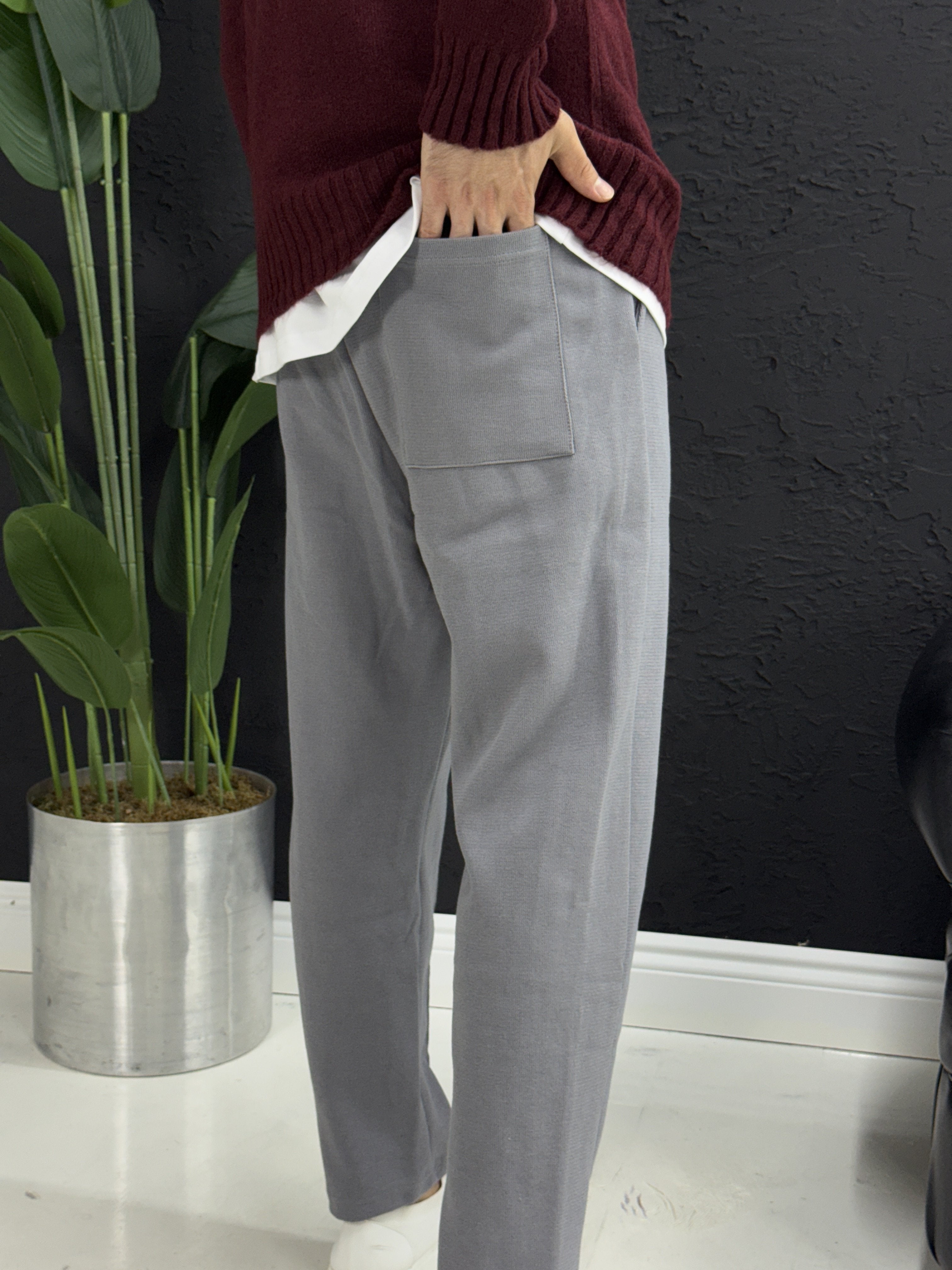 Temiz üç iplik boyfriend kesim çıma detaylı eşofman pantolon