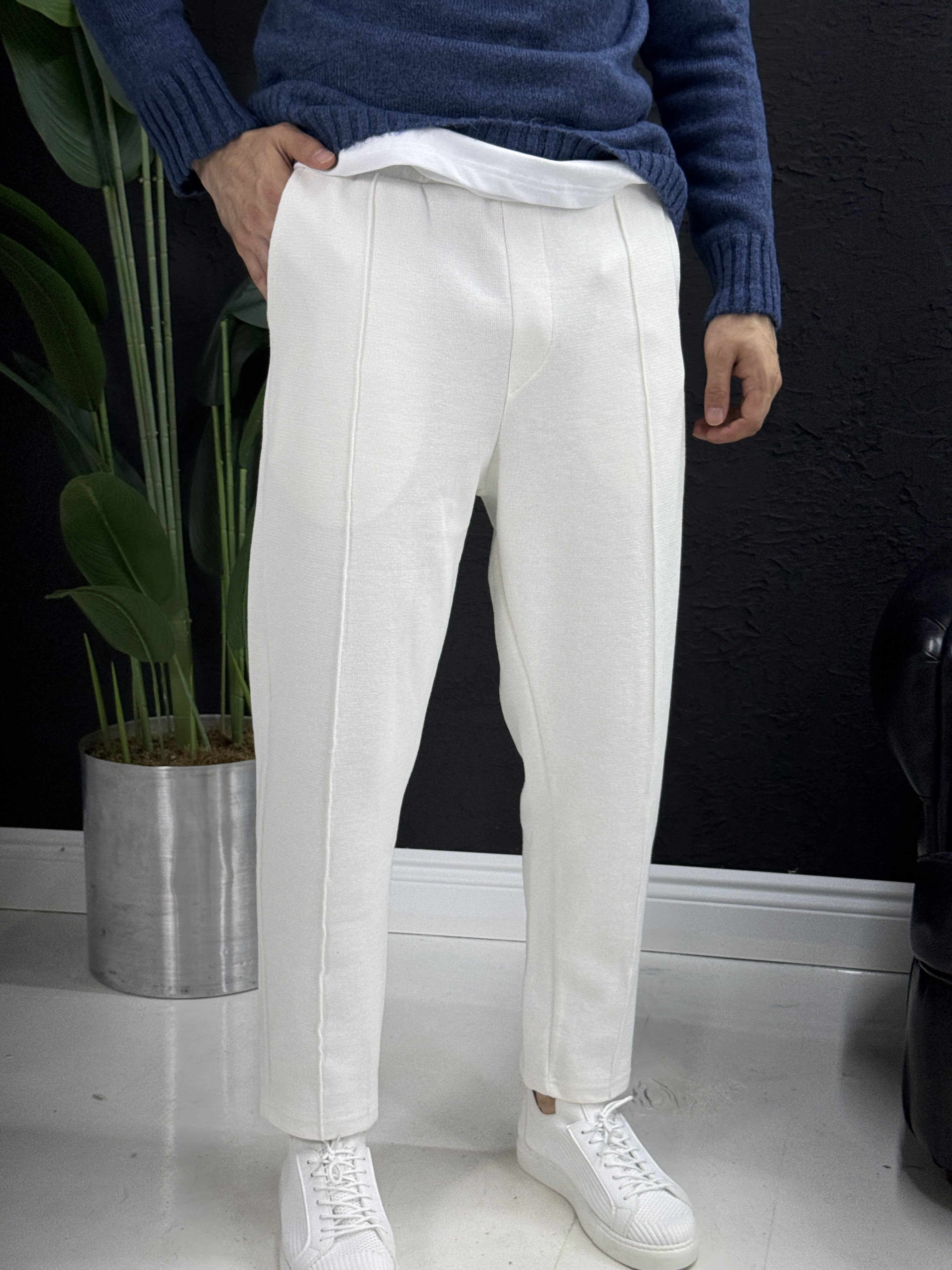 Temiz üç iplik boyfriend kesim çıma detaylı eşofman pantolon