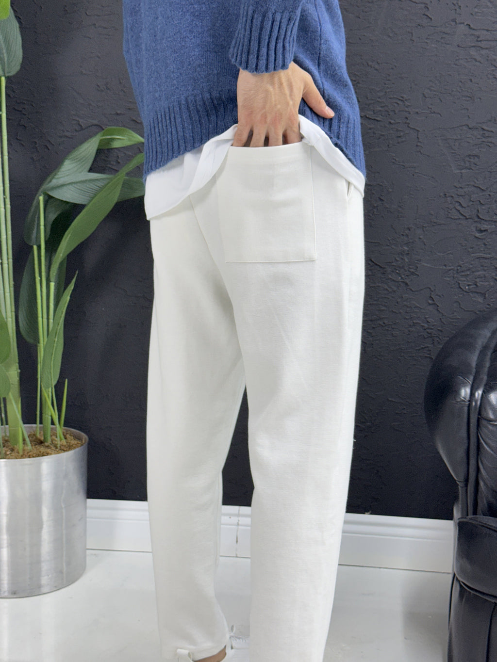 Temiz üç iplik boyfriend kesim çıma detaylı eşofman pantolon