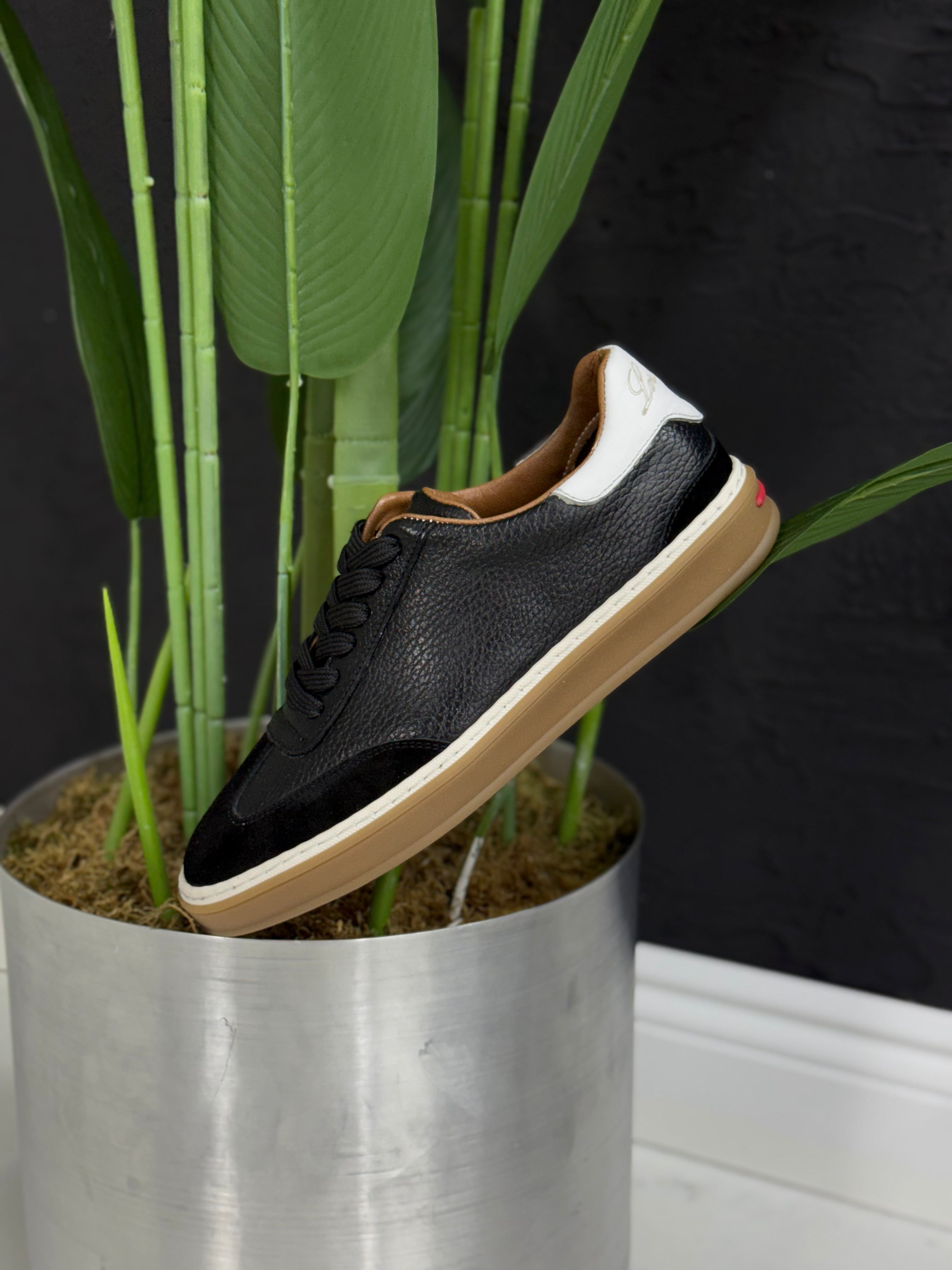 Bağcık detayı Gerçek hakiki deri spor ayakkabı