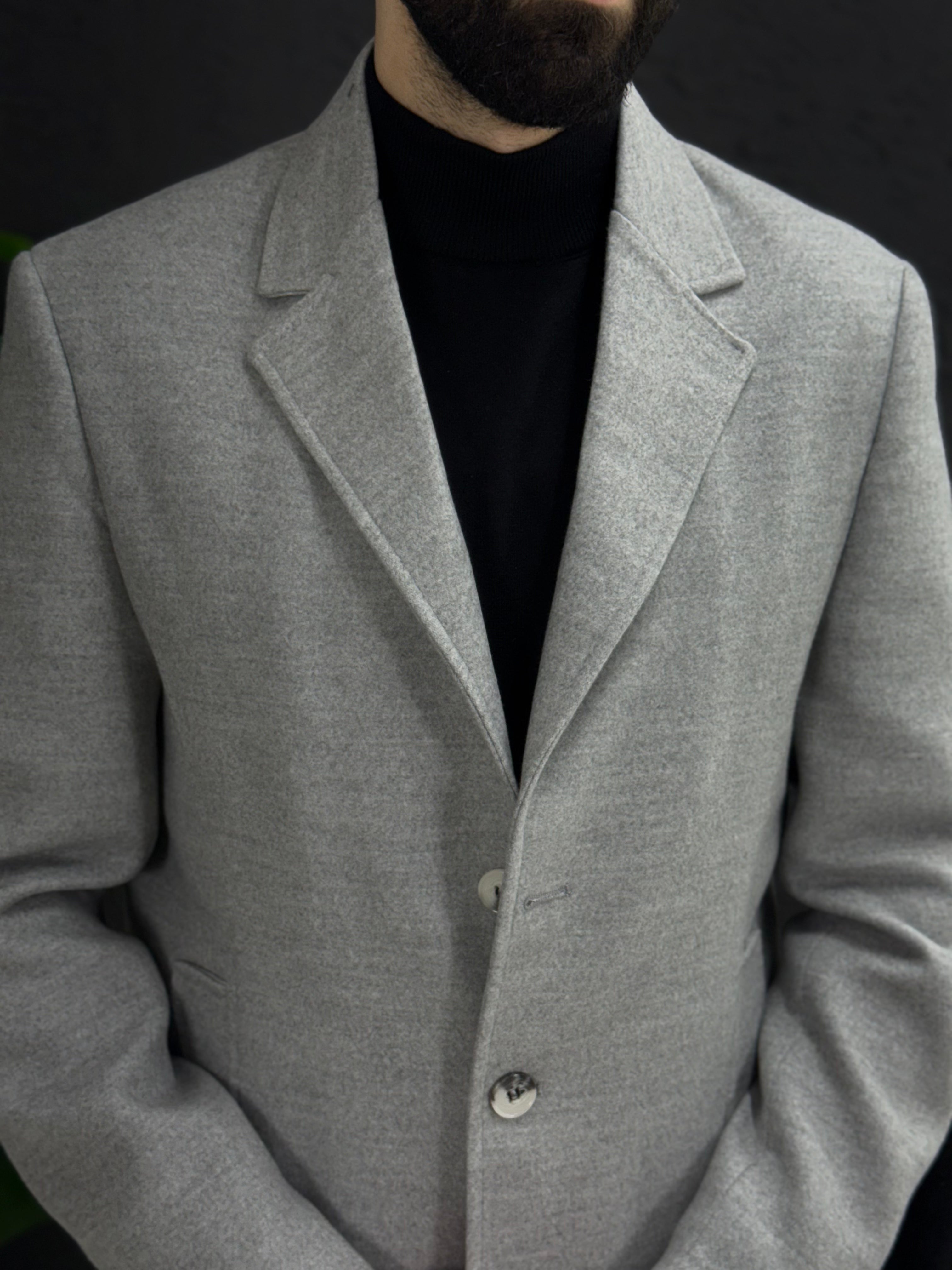 Klasik Körüklü yaka kısa kaşe kaban üç düğmeli kalıp Slim fit