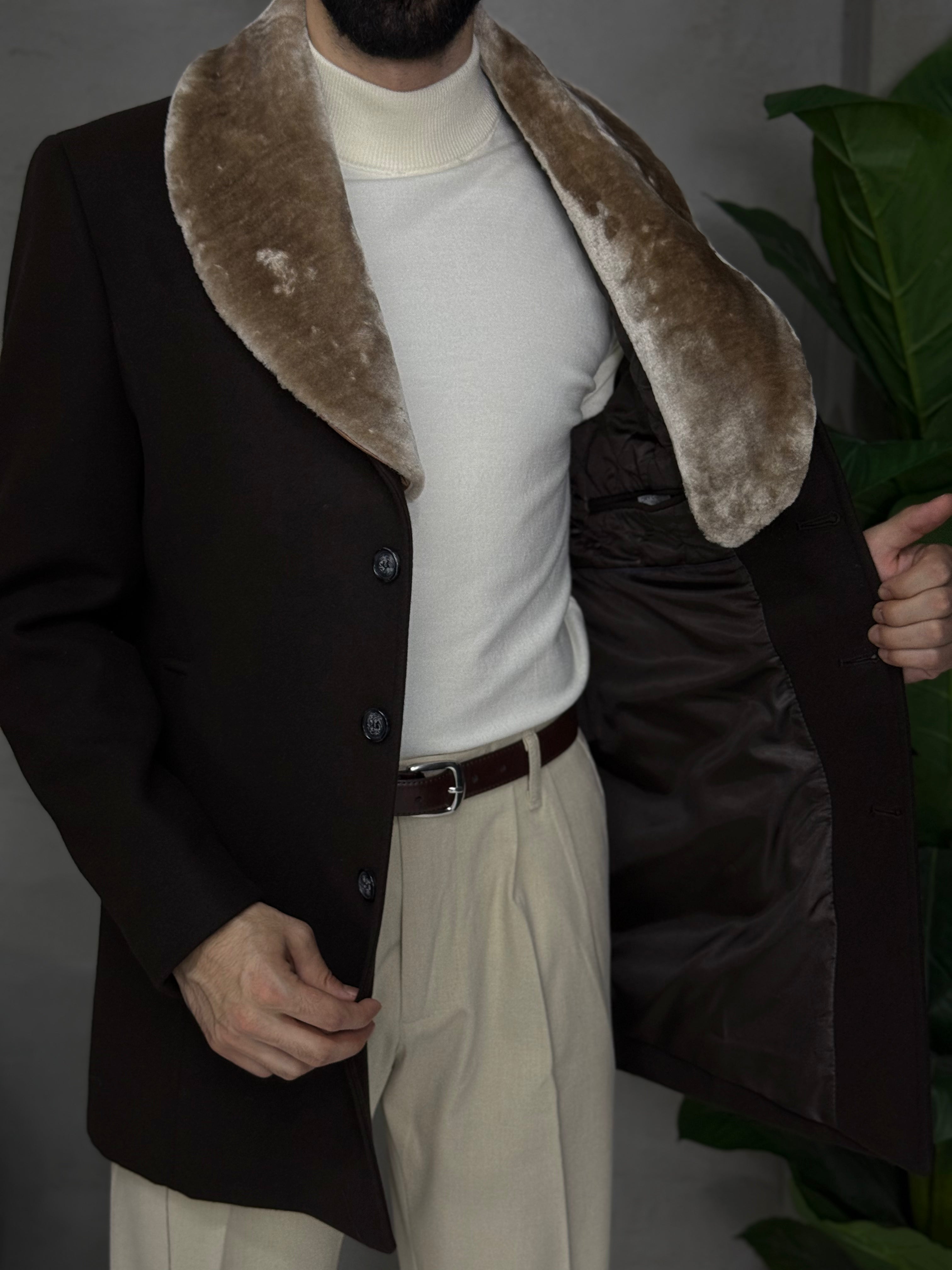 Klasik Körüklü yaka kısa kaşe kaban üç düğmeli kalıp Slim fit