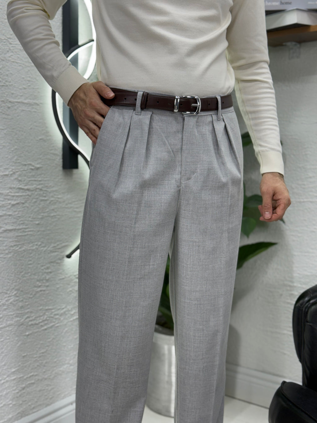 yan cepli Mevsimlik Buggy kumaş pantolon pile detayı