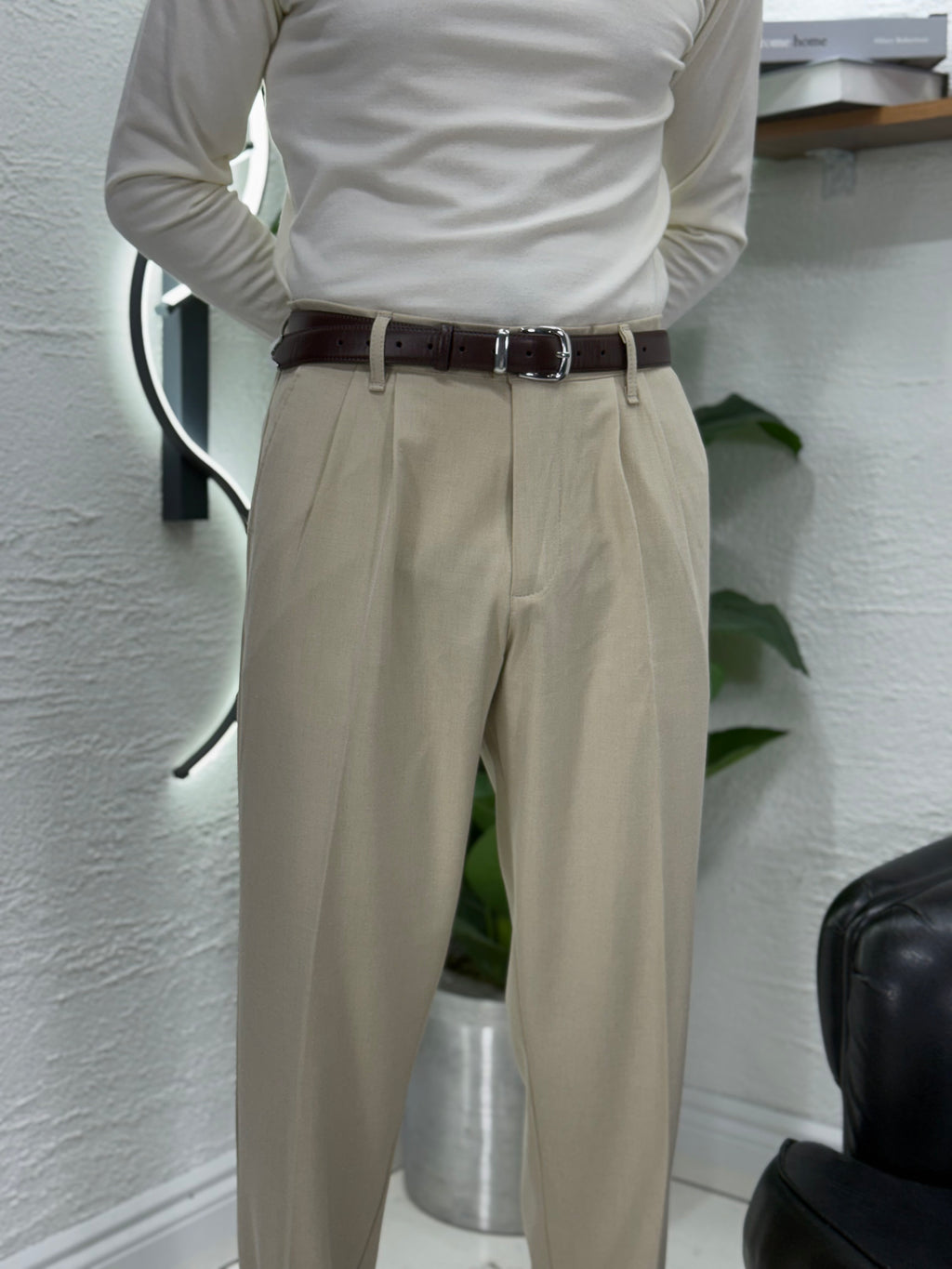 yan cepli Mevsimlik Buggy kumaş pantolon pile detayı